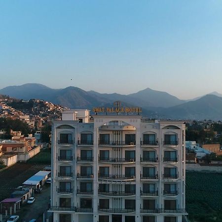 Swat Palace Hotel By Northin Mam Derai 外观 照片