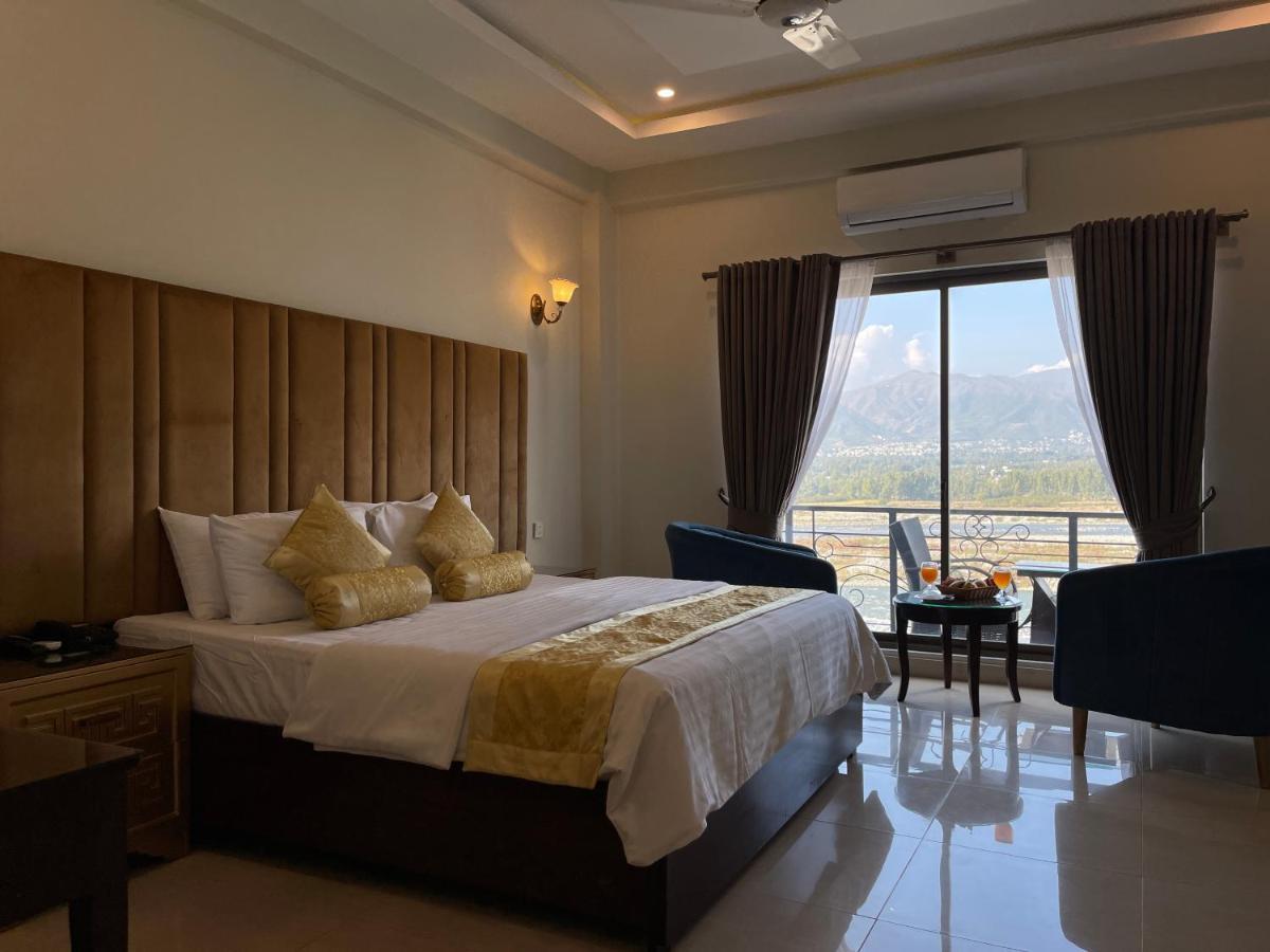 Swat Palace Hotel By Northin Mam Derai 外观 照片