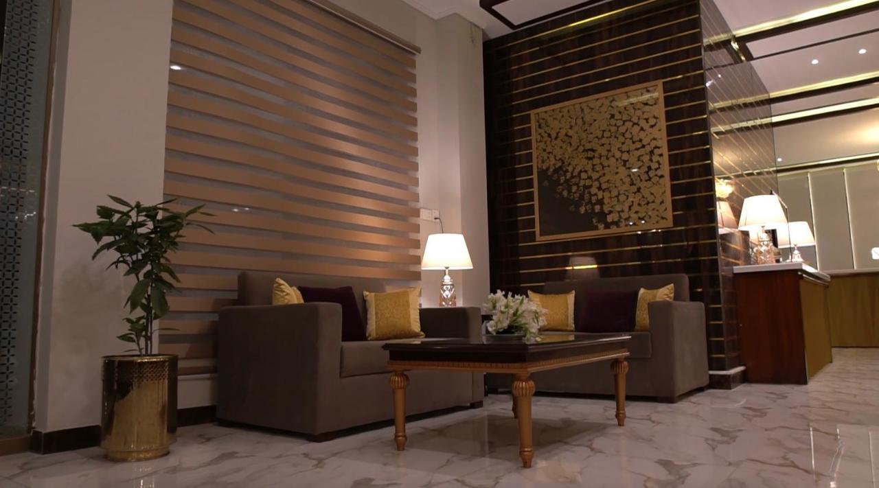 Swat Palace Hotel By Northin Mam Derai 外观 照片